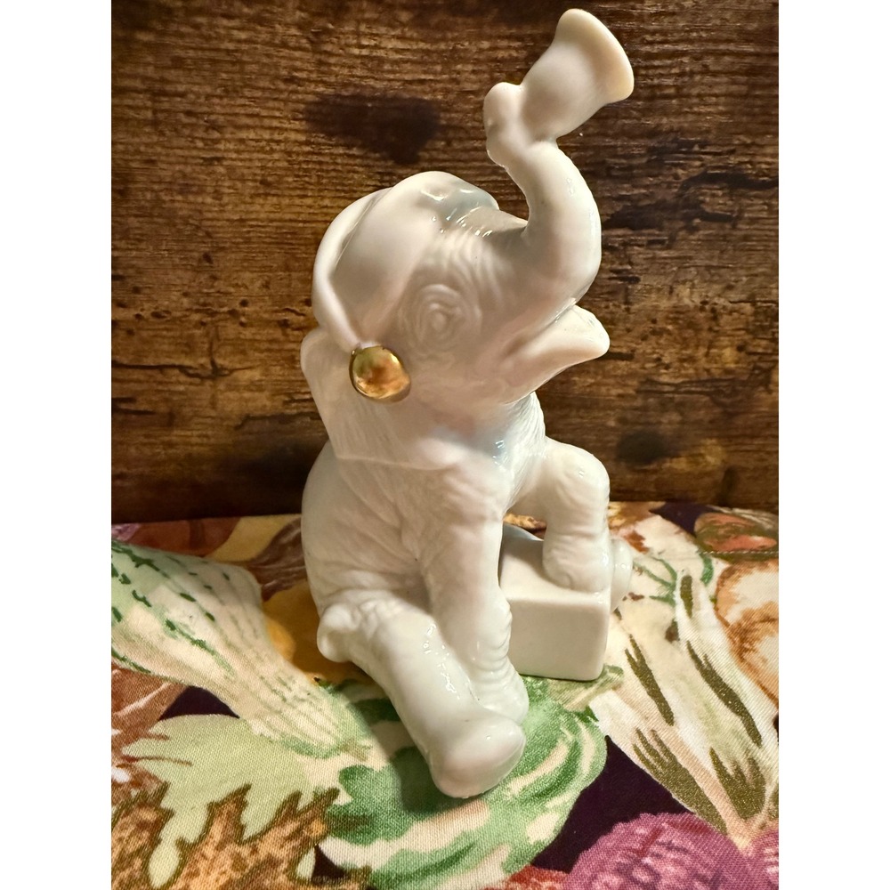 Lenox China Jewels Elephant Figurine Ivory Porcelain Gold Jewel Christmas USA
